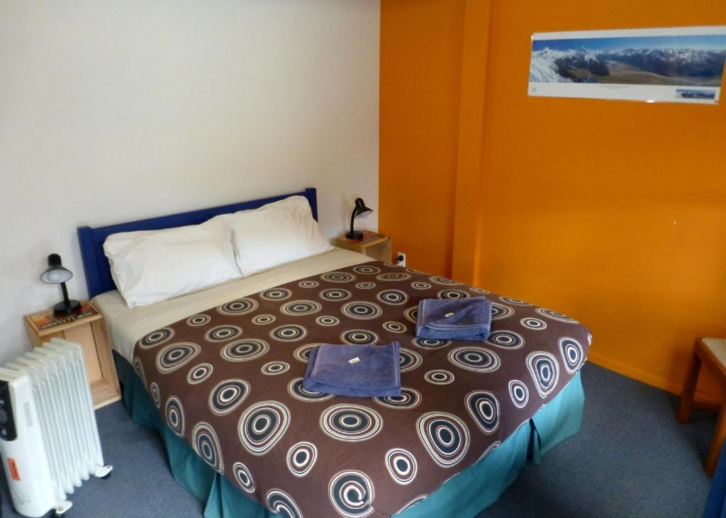 DOUBLE without Ensuite